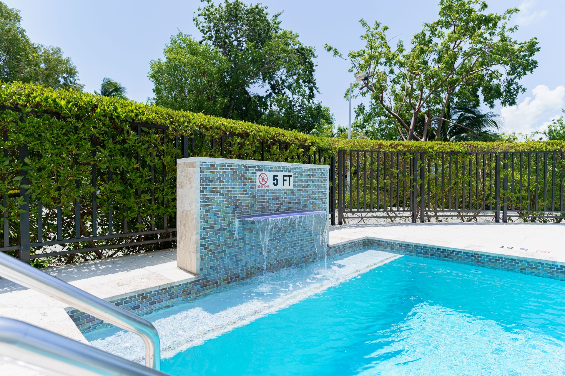 61 West Apartments - Image 9