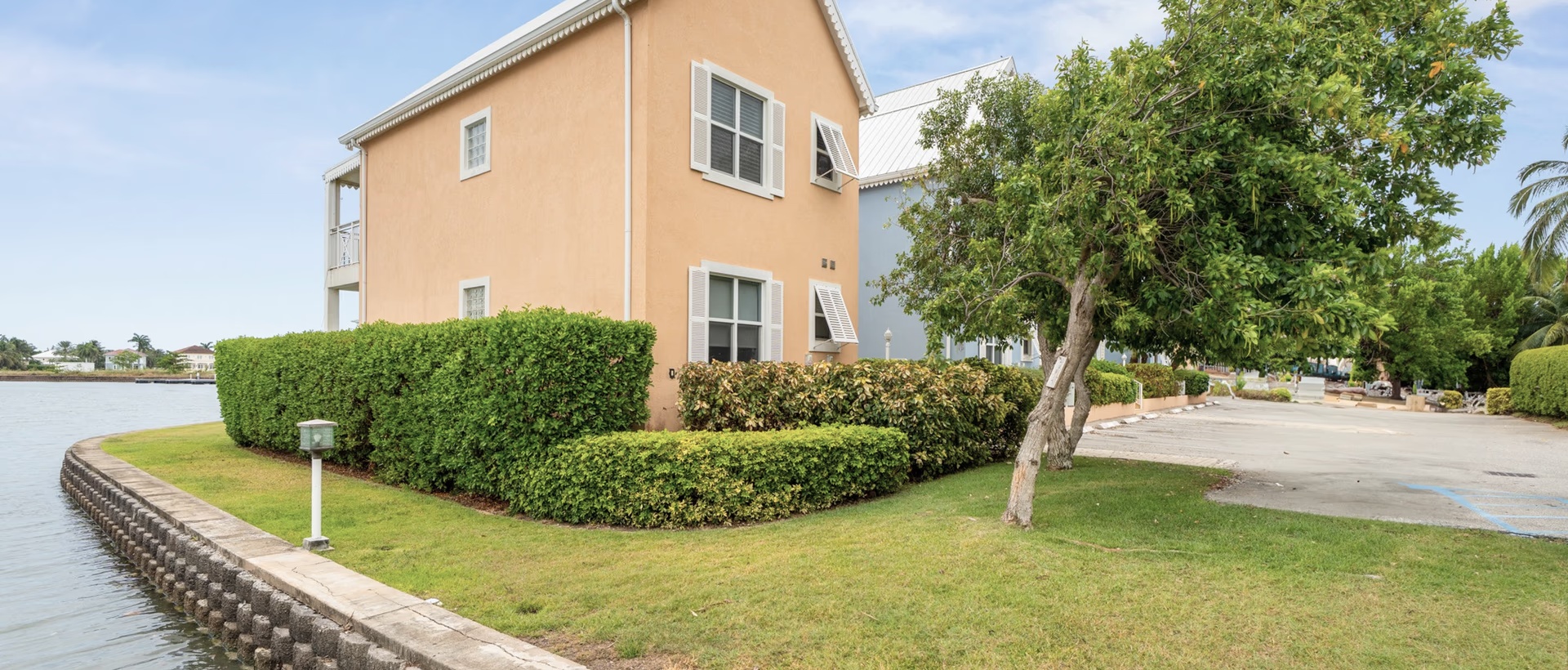 Careenage At Grand Harbour - Waterfront 2/2 Pet Poss 1st Oct