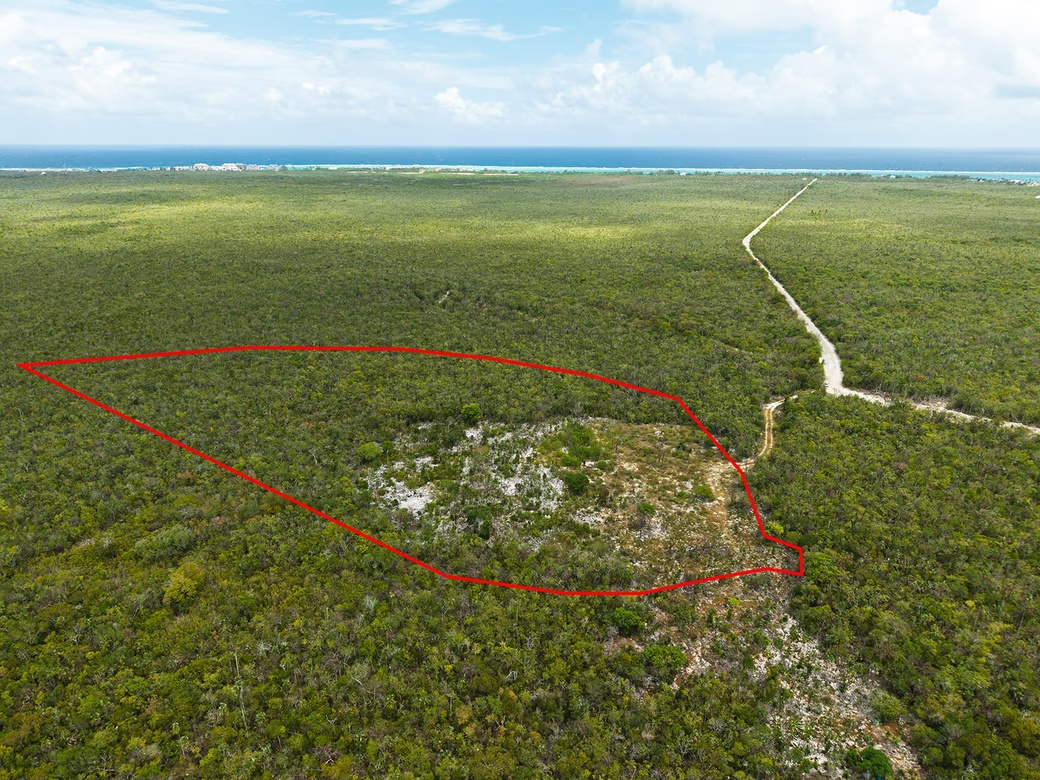 8.5 Acres Of East End Agricultural / Farm Land