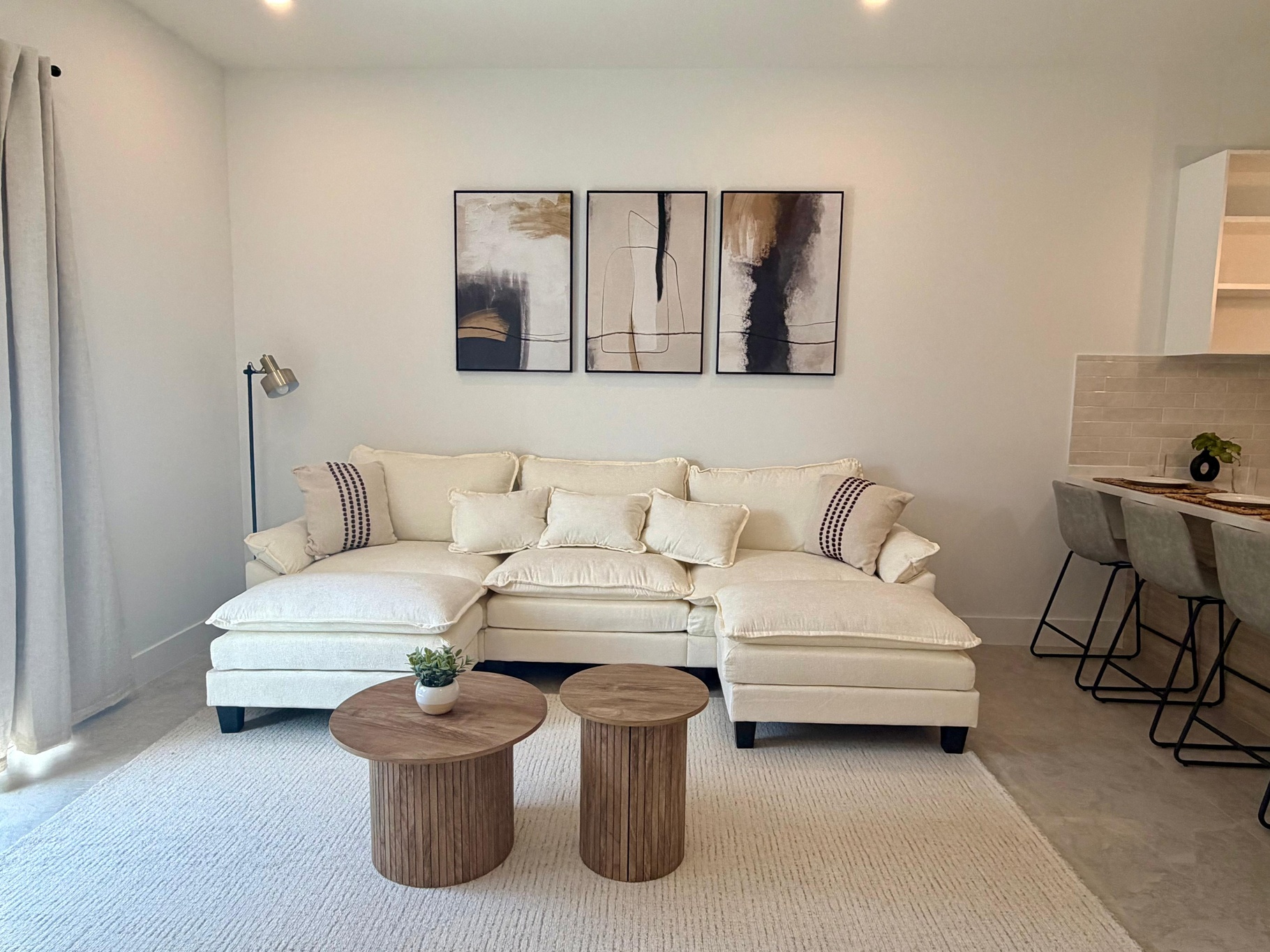 Meadows Brand New 2 Bed 1 Bath