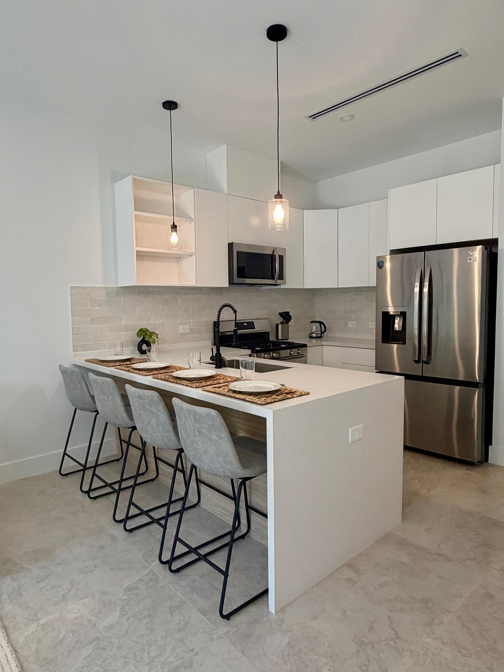 Meadows Brand New 2 Bed 1 Bath