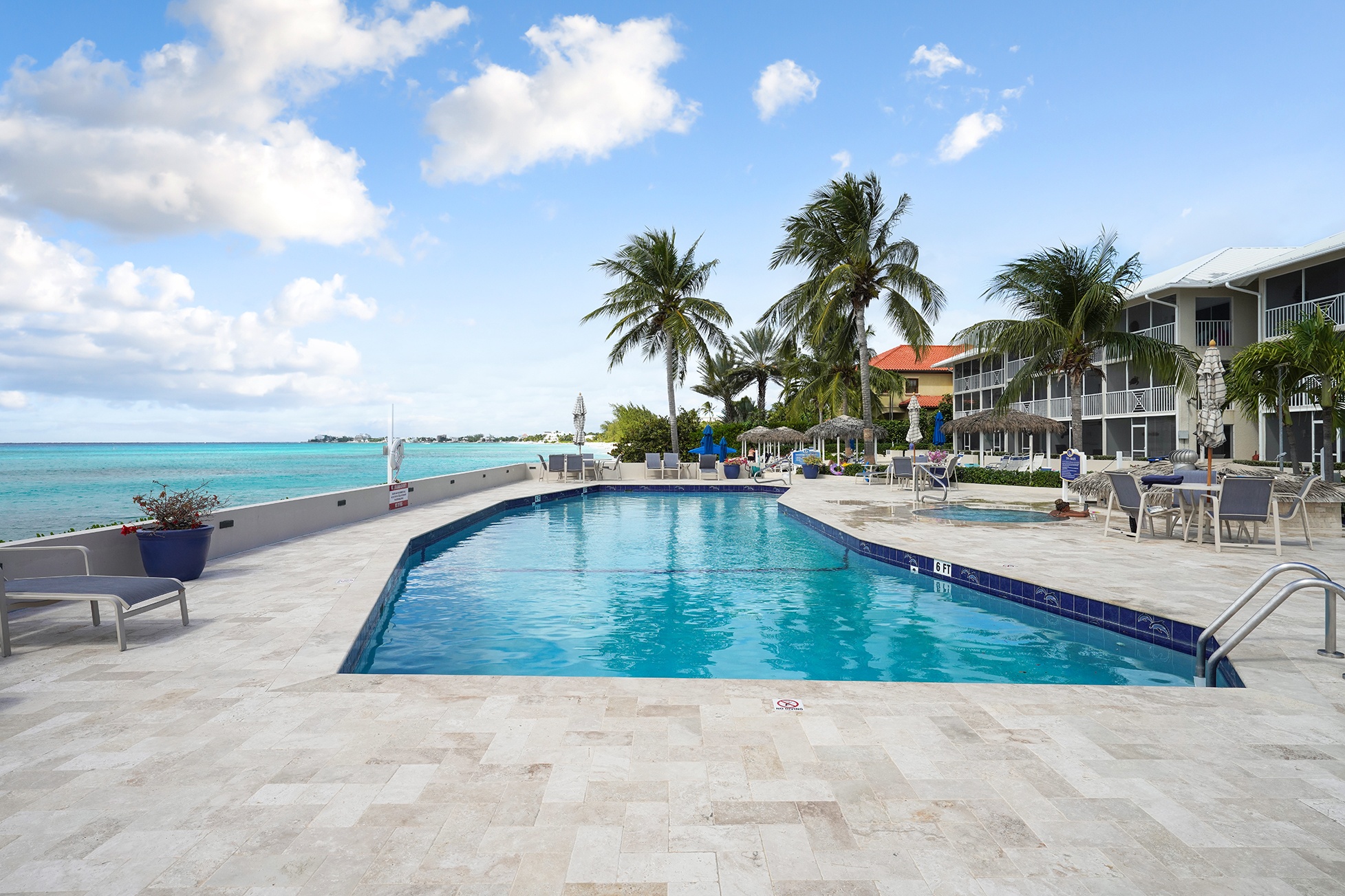 Discovery Point Club Beachfront