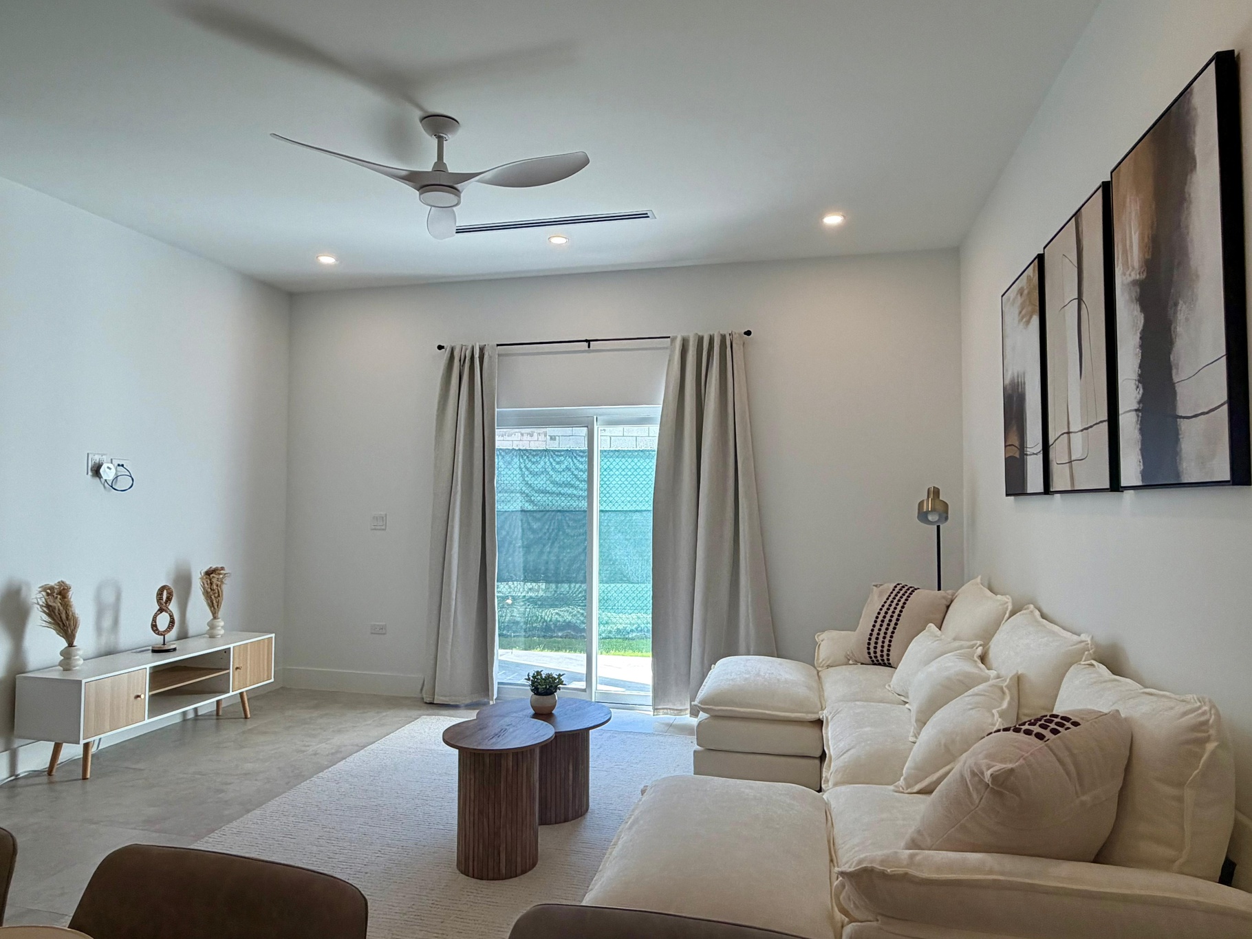 Meadows Brand New 2 Bed 1 Bath