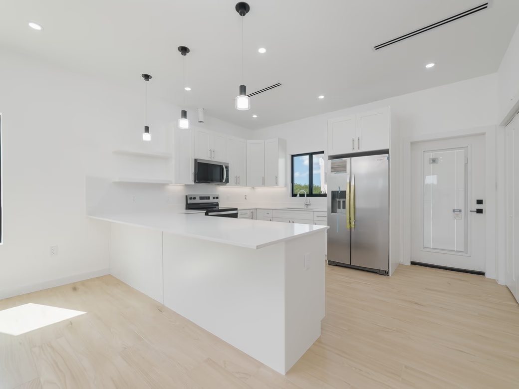 2 Bedroom, 2.5 Bathroom Duplex In Lookout Garden
