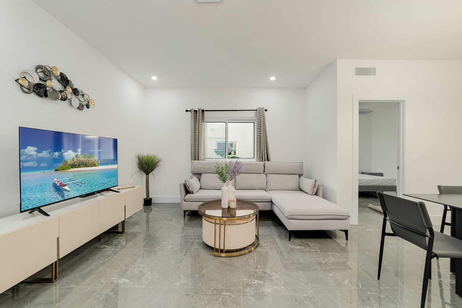 Yarl 2 Bed · 1 Bath