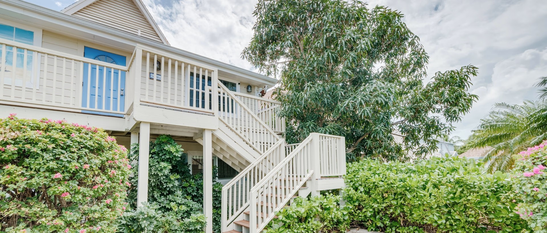 Reduced! #1 Canal Home Uncle Bob Lane