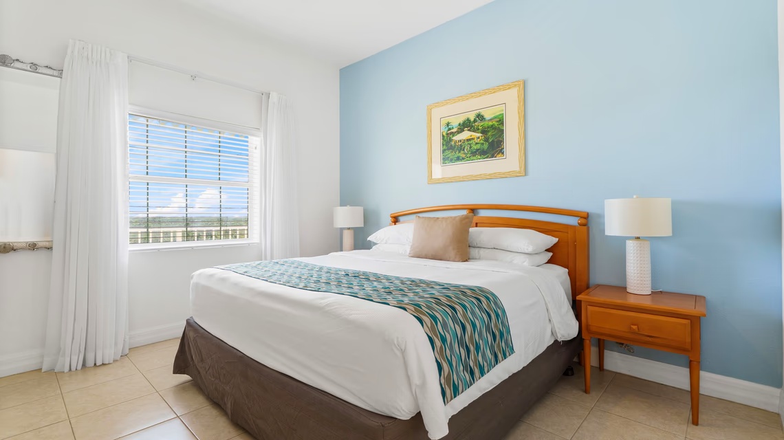 Castaway Cove Beachfront - 2 Bed, 2 Bath, A And B Lock Off Unit